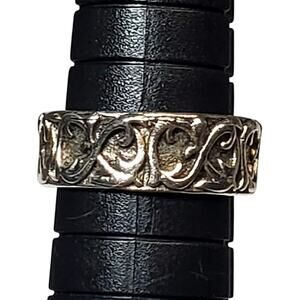 Silver Tone Adjustable Ring Sz 5 Unsigned Floral Design